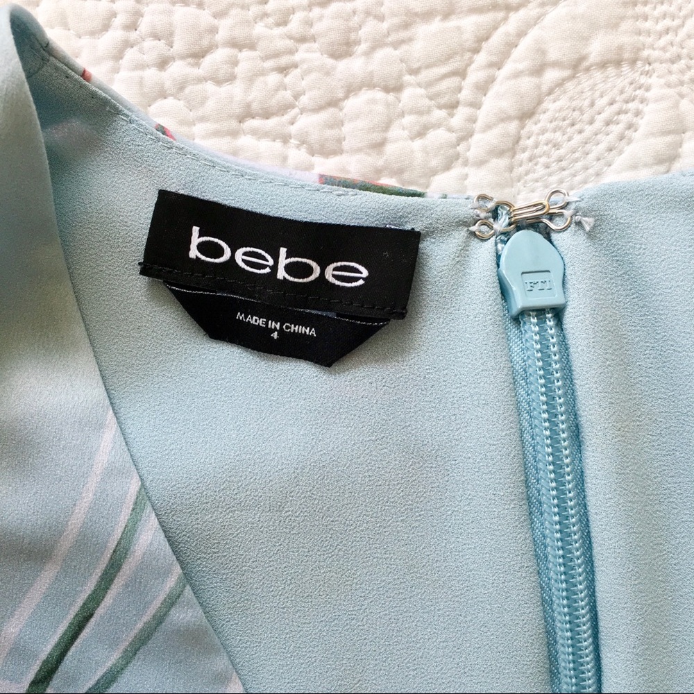 Bebe Blue & Floral Romper, Size 4/S, Satin Finish - Picture 6 of 9